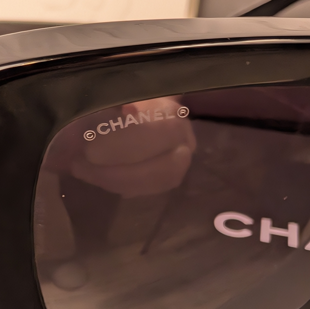 Authentic CHANEL Rectangle Sunglasses Black And Gold Iconic Side Logo - Picture 13 of 16